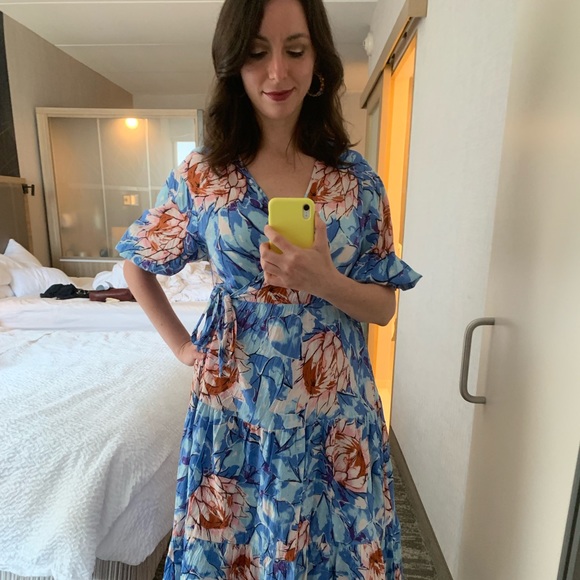 Meet your Posher, Rebecca - Picture 3 of 5